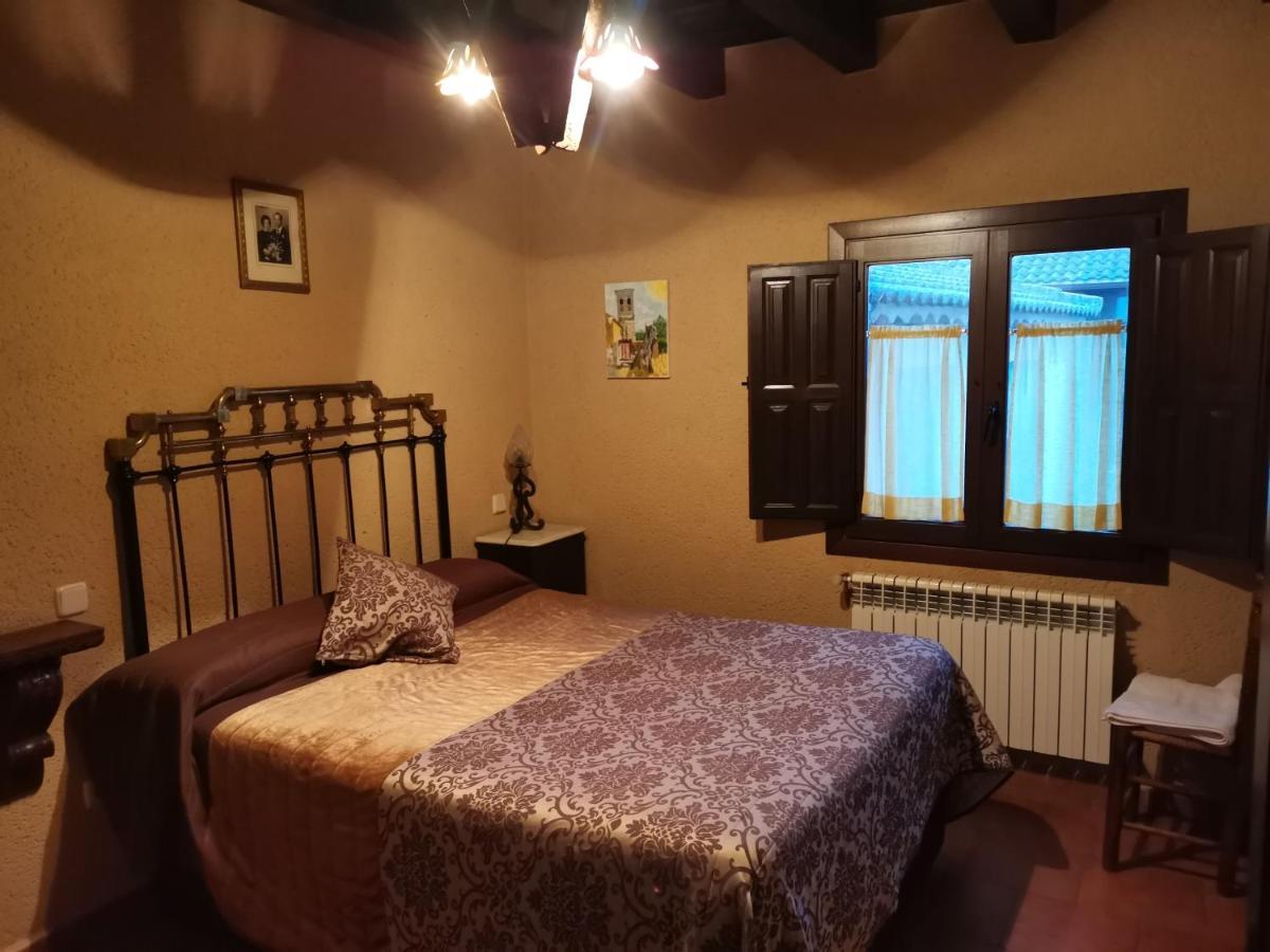 Casa Rural La Casa De Los Pollos Turrubuelo Εξωτερικό φωτογραφία